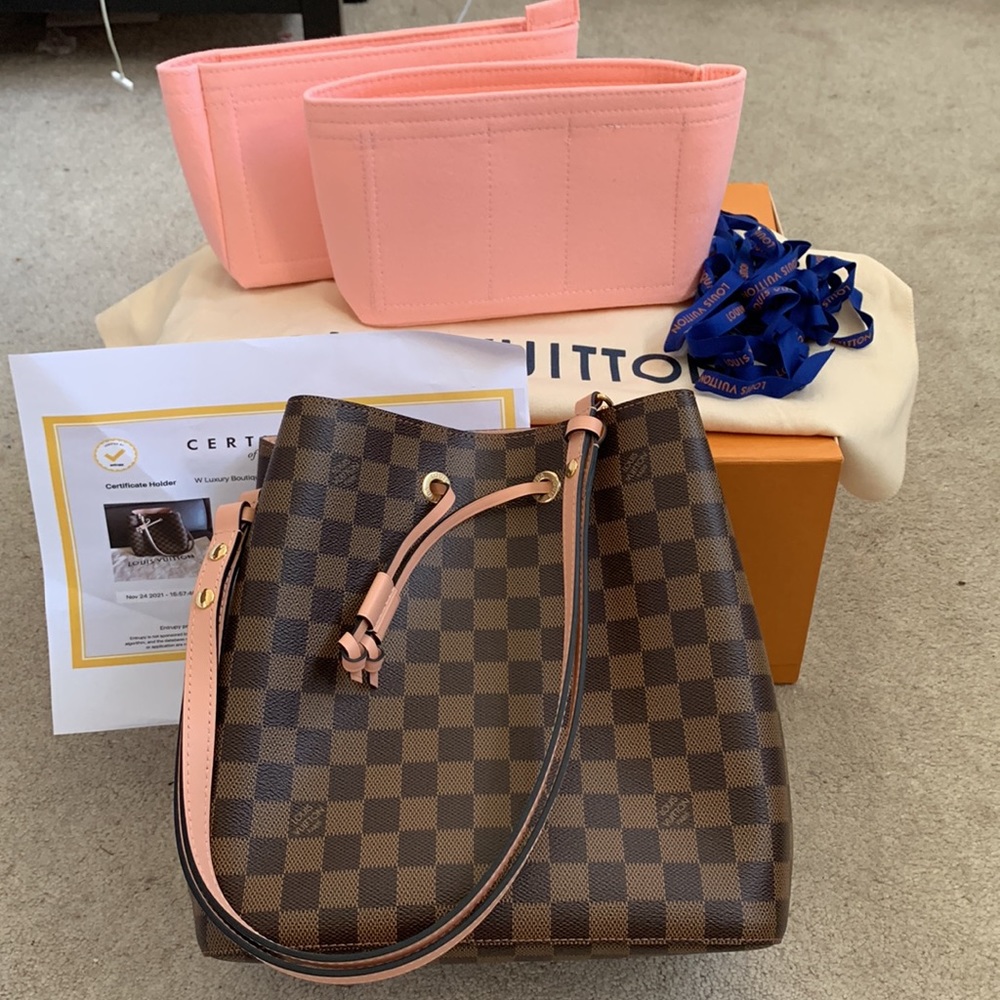 Louis Vuitton NeoNoe MM